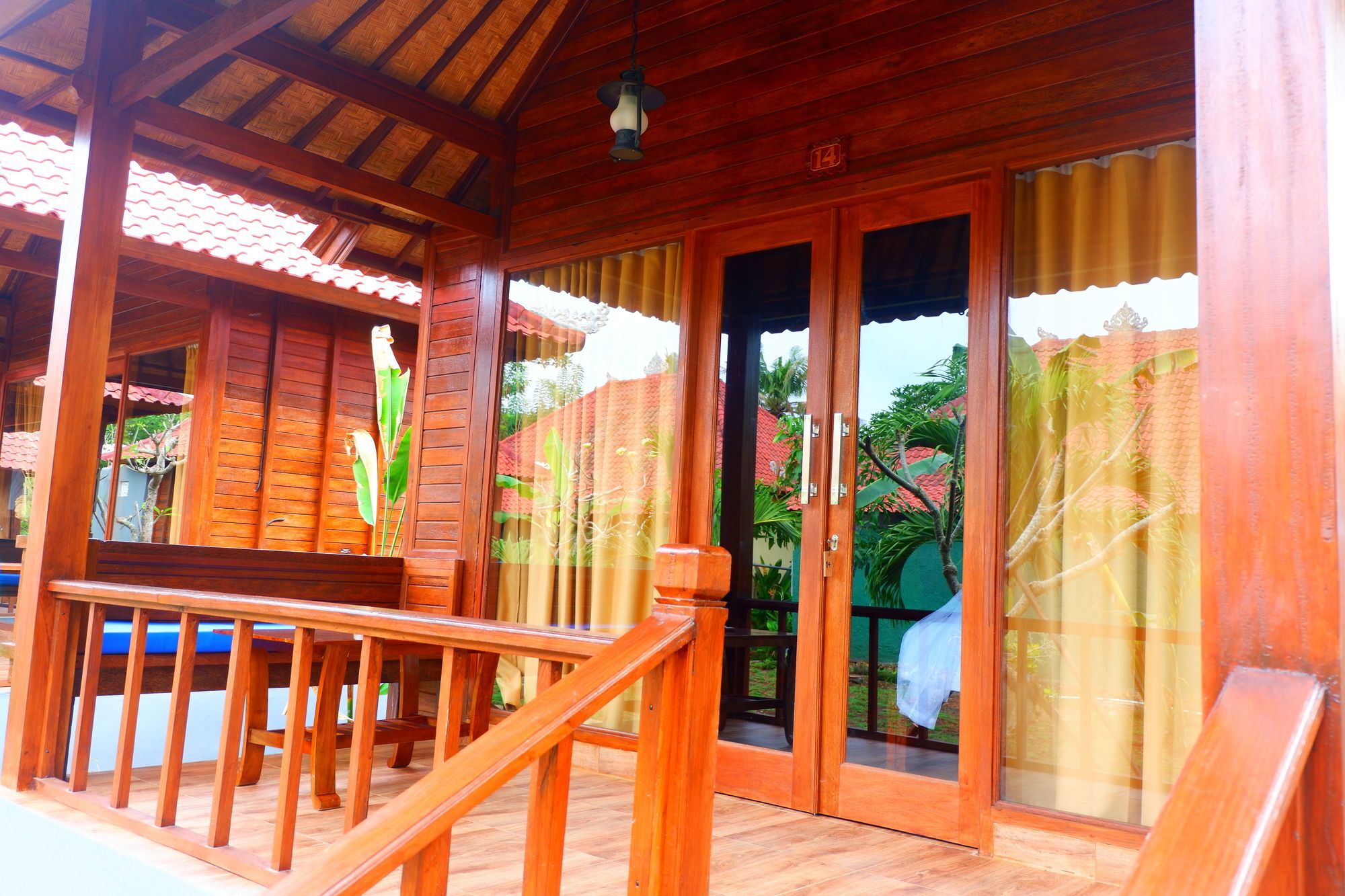 Taos House Nusa Lembongan Kültér fotó